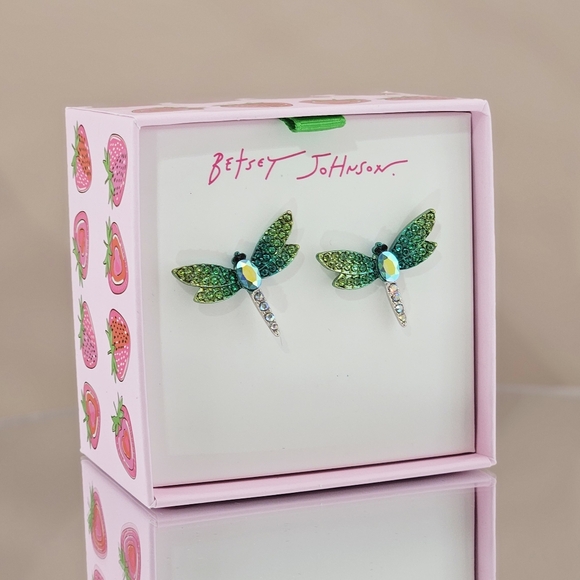 Betsey Johnson Garden Glam Dragonfly Earrings Vacation Summer Spring Gift - Picture 2 of 3
